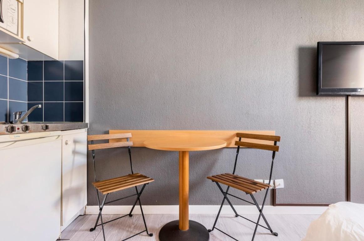 Prado Perier Apartment